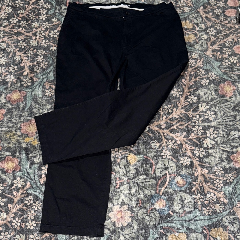 Wrangler Men's Black Chinos
